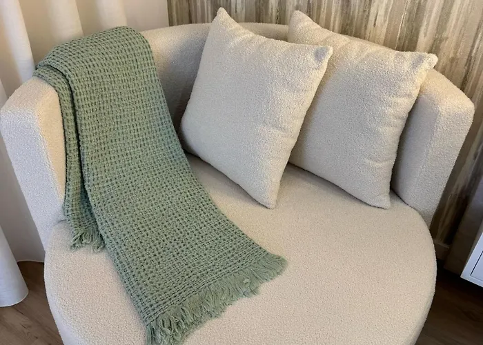 At Maries 4 Semesterbostad *