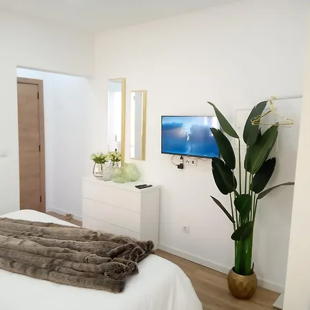 Holiday home At Maries 4 *