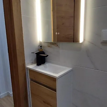 Nyaraló At Maries 4 *